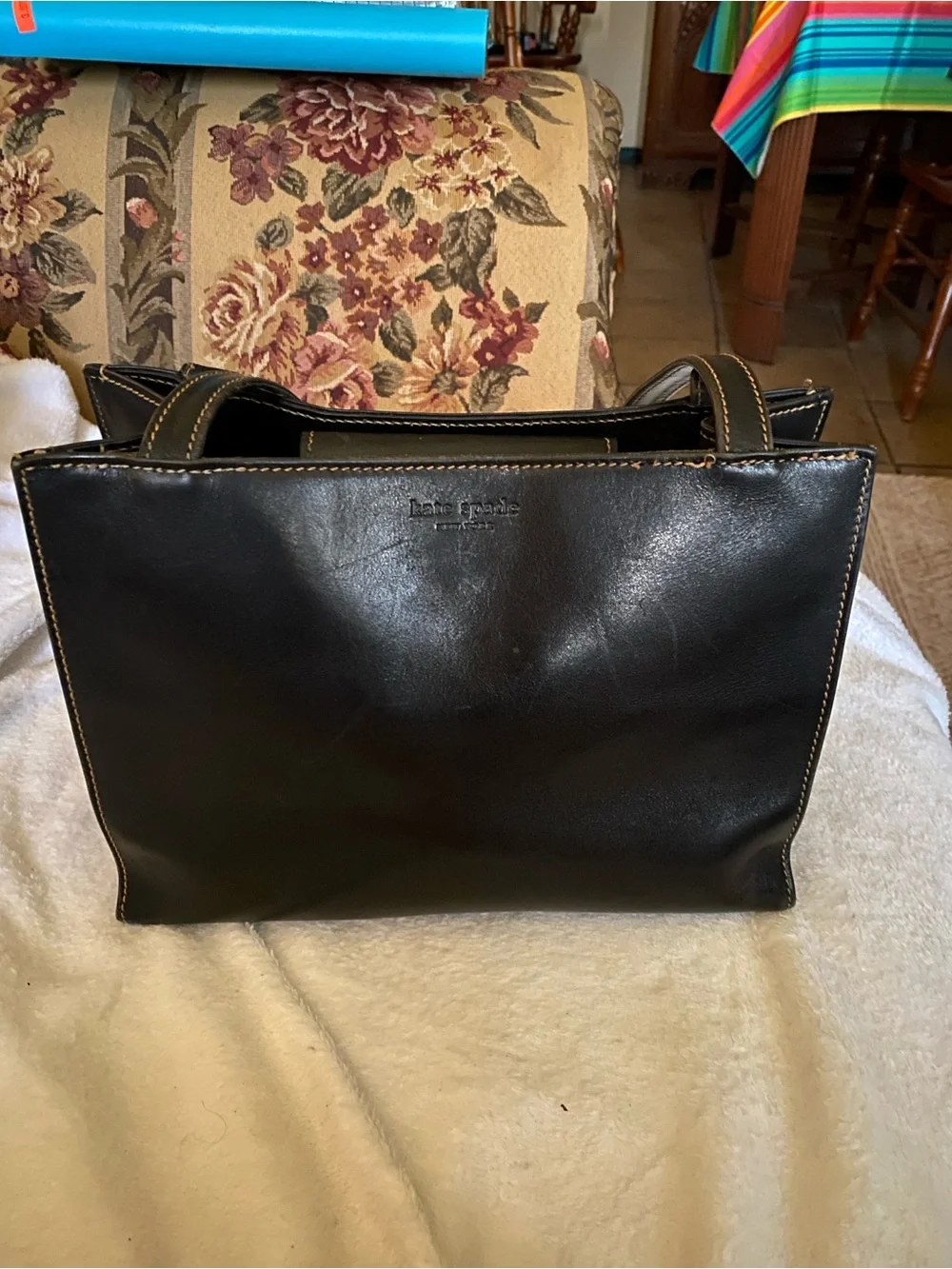 kate spade Black Leather Shoulder Bag with Logo Emboss - Picture 2 of 4
